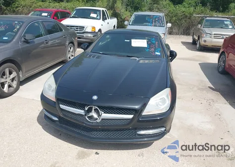 2012 Mercedes-Benz Slk 350 z USA, uszkodzony, nr VIN WDDPK5HA1CF026391